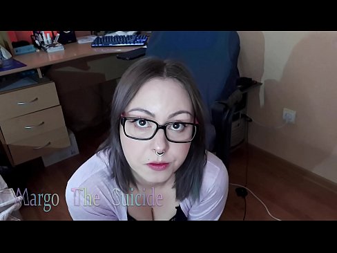 ❤️ Секси девојка са наочарима дубоко сише дилдо на камери ❤❌ Порно вк код нас ❤